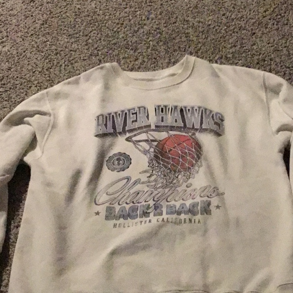 Hollister White Crewneck Sweater with Graphic Design